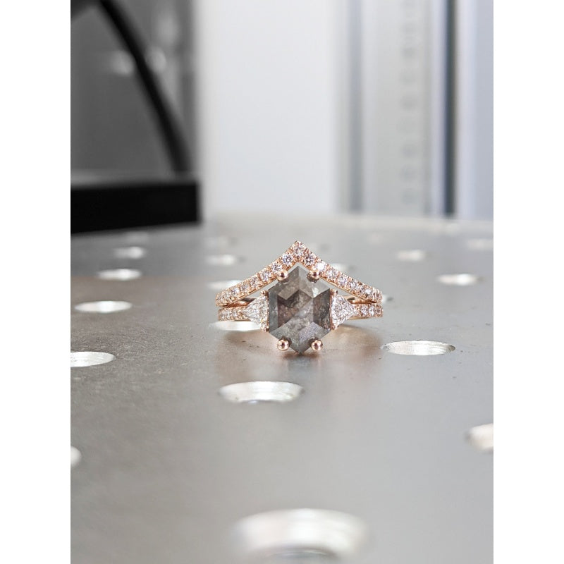 18k Gold Natural Salt Stone Chevron Matching Stacking Ring