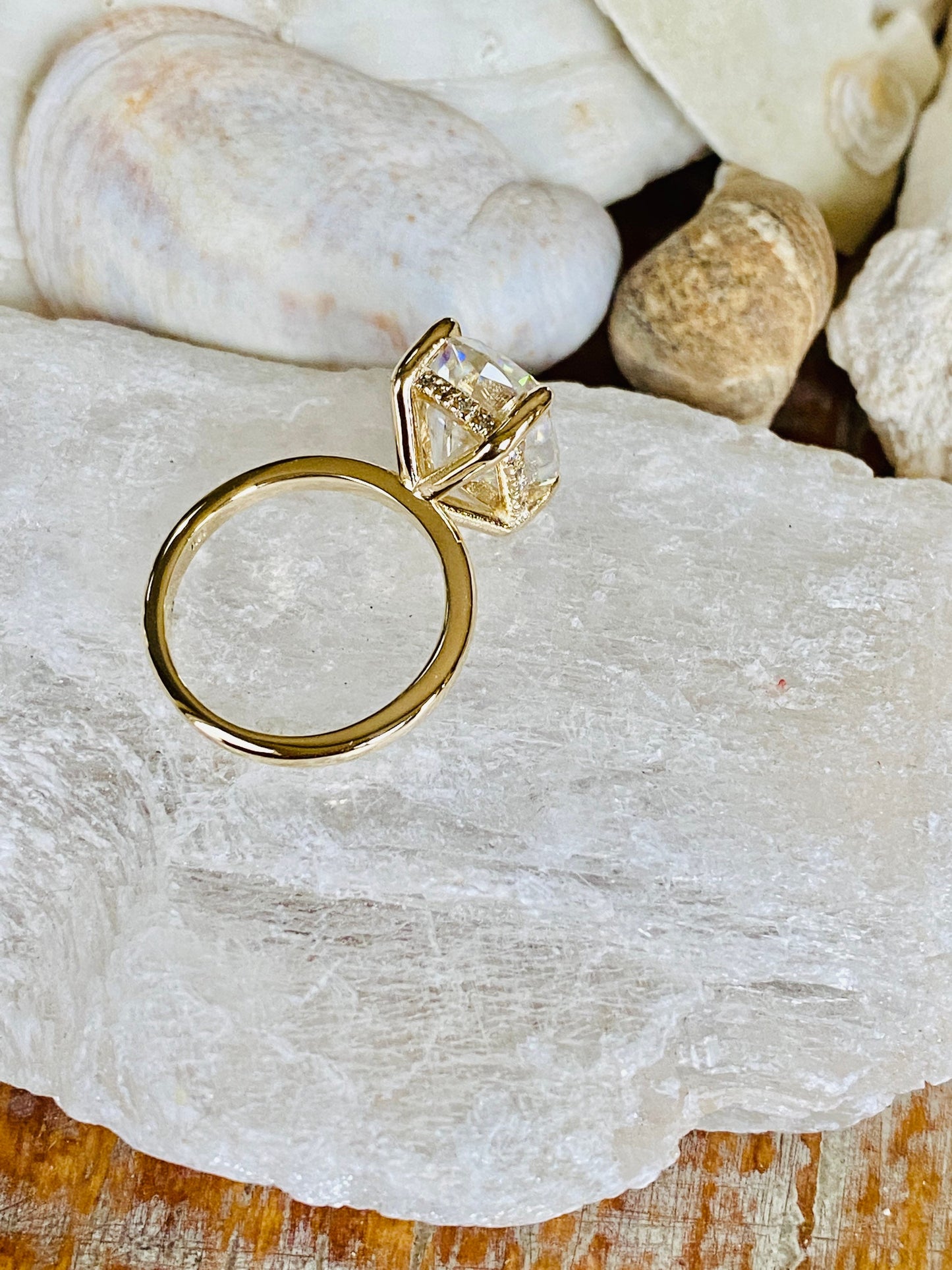 10K Gold Lab Grown Diamond CVD 4CT Cushion-Cut Luxury Engagement Ring