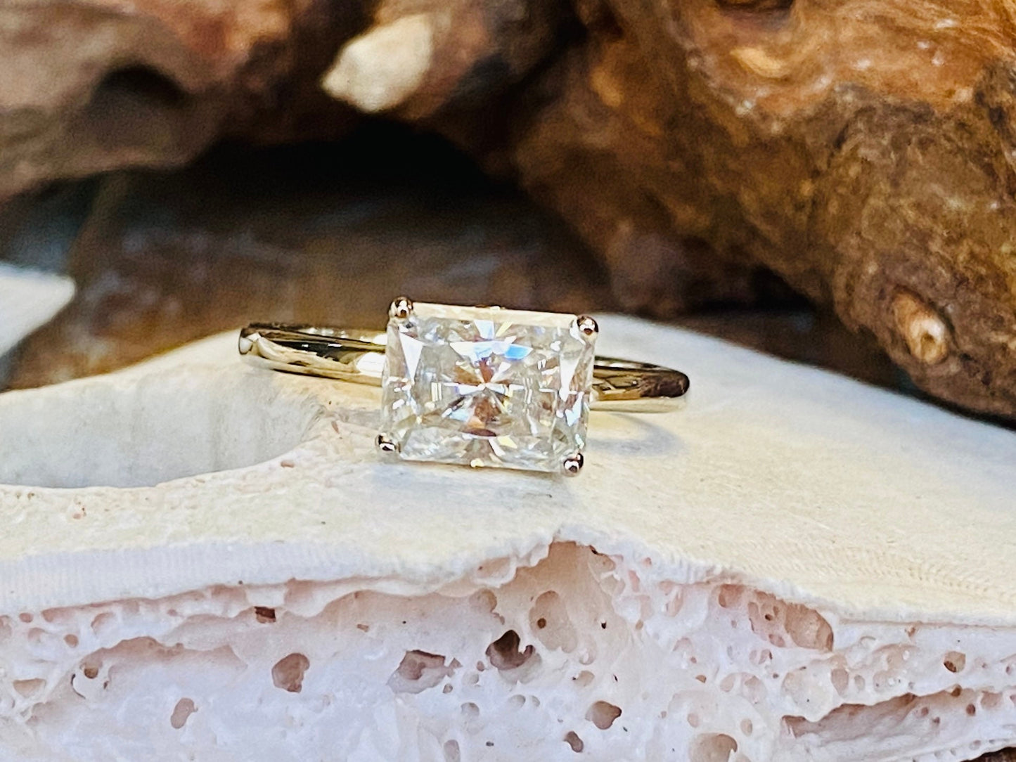 10K Gold Lab Grown Diamond CVD 2CT Radiant-Cut Niche Luxury Style Engagement Ring