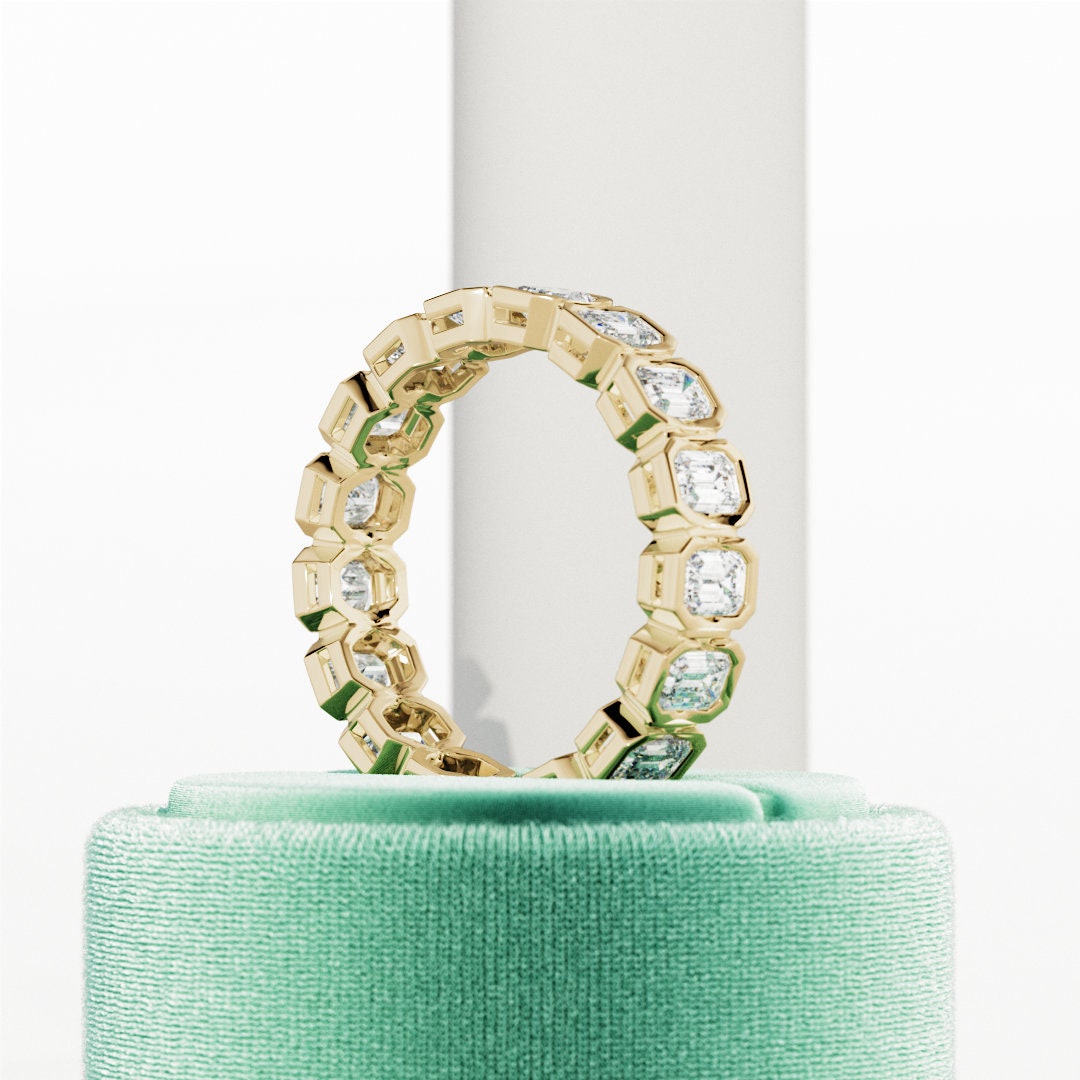 10K Gold Lab Grown Diamond CVD 2CT Emerald-Cut Unique Art Deco Full Eternity Band