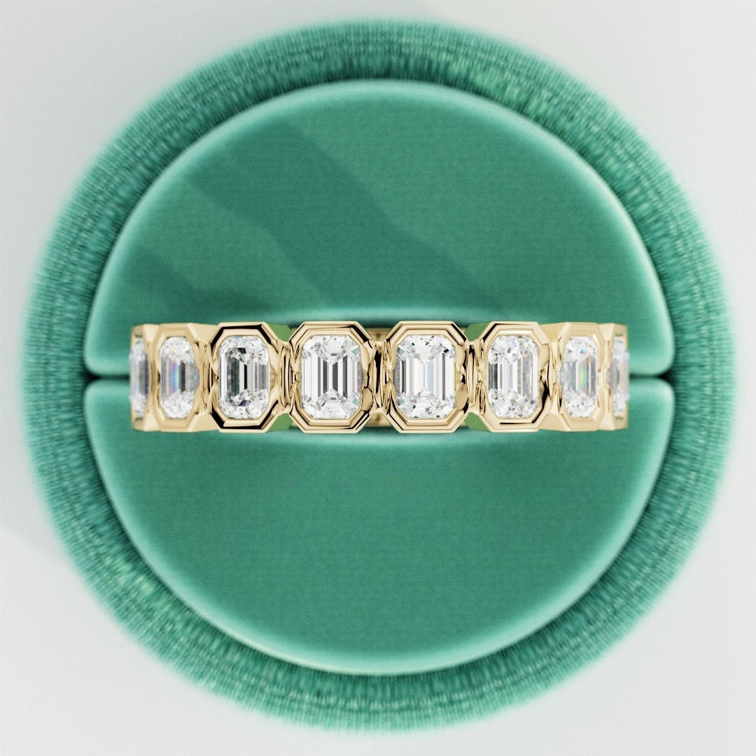 10K Gold Lab Grown Diamond CVD 2CT Emerald-Cut Unique Art Deco Full Eternity Band