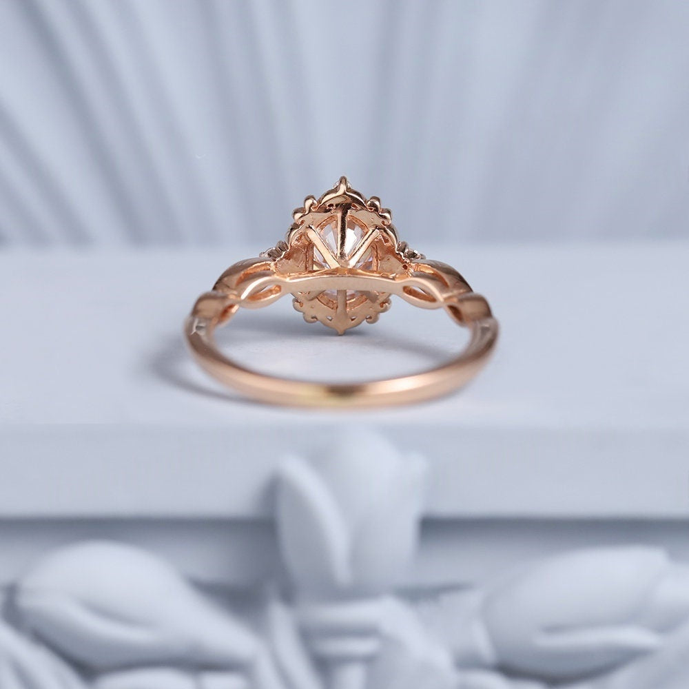 18k Gold Lab Grown Diamond CVD 2CT Oval-Cut Art Deco Filigree Wedding Ring