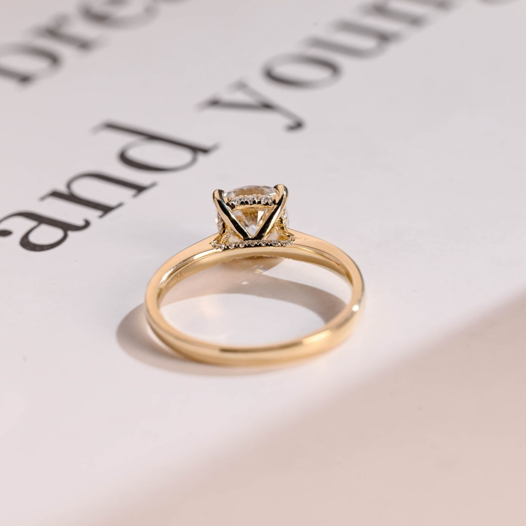 18k Gold Lab Grown Diamond CVD 2CT Round-Cut Four Prong Setting Anniversary Gift