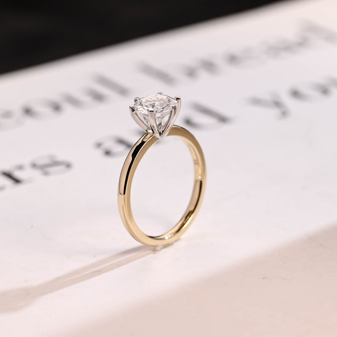 18k Gold Lab Grown Diamond CVD 3CT Round-Cut 6 Prong Classic Ring