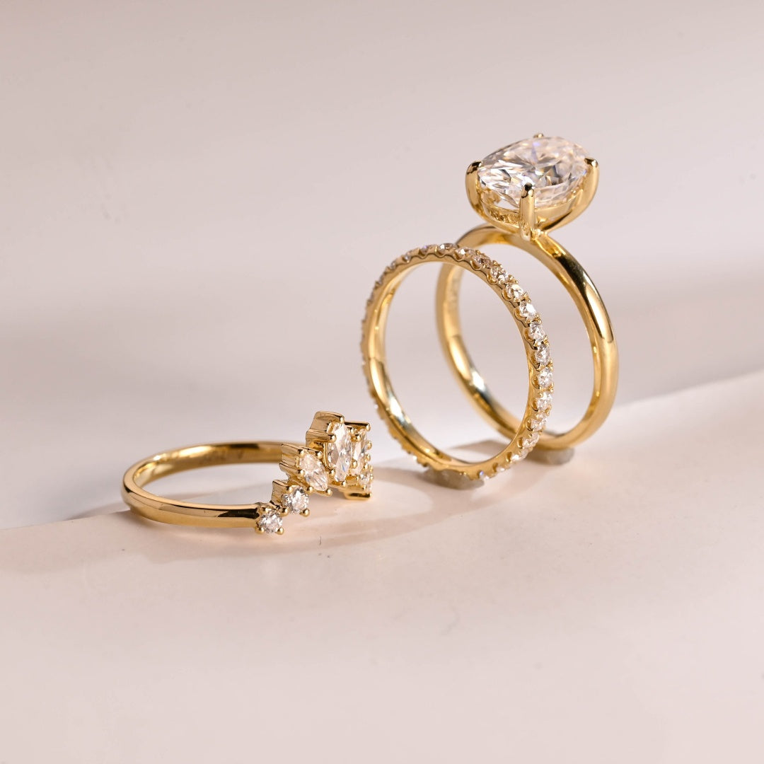 18k Glod Lab Grown Diamond CVD 2CT Oval-Cut Wedding Band Set 3 PICS