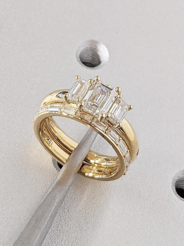 18K Gold Lab Grown Diamond CVD 1.5CT Emerald-Cut Engagement Ring Set For Proposal