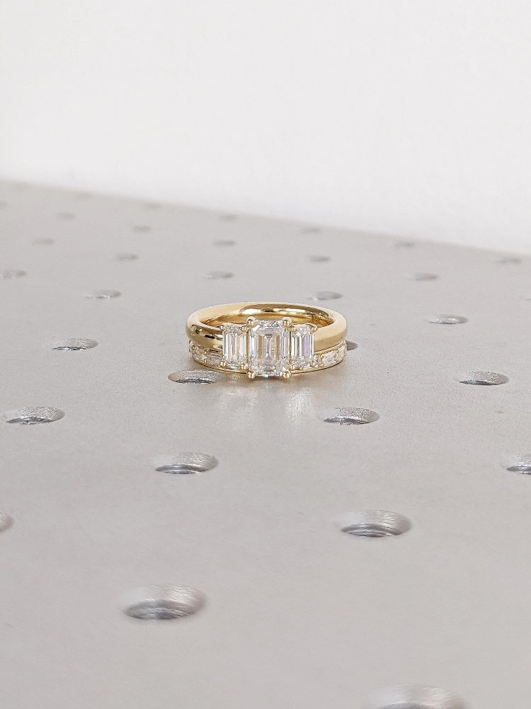 18K Gold Lab Grown Diamond CVD 1.5CT Emerald-Cut Engagement Ring Set For Proposal