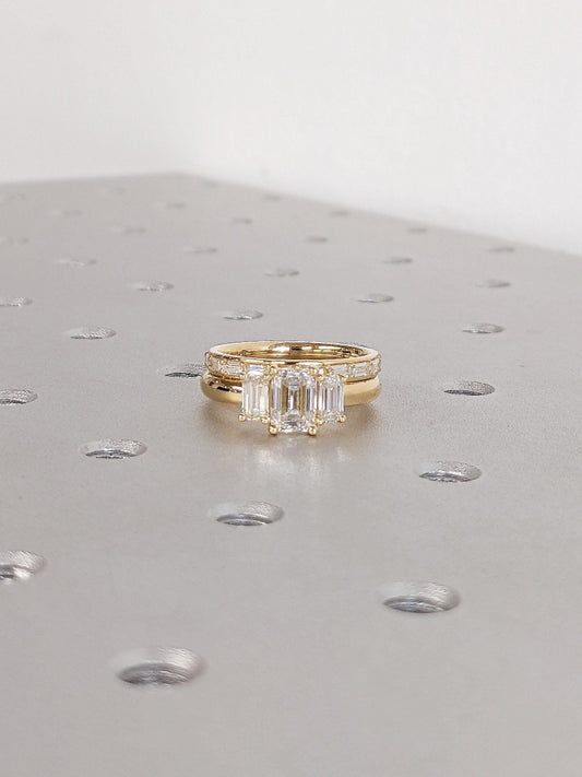 18K Gold Lab Grown Diamond CVD 1.5CT Emerald-Cut Engagement Ring Set For Proposal