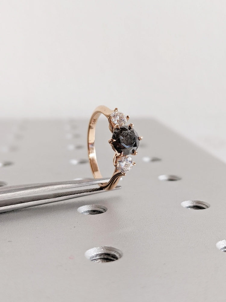 18k Gold Raw Salt and Pepper Diamond 1CT Round-Cut Rose Gold Polished Finished Three Stone Diamond Ring