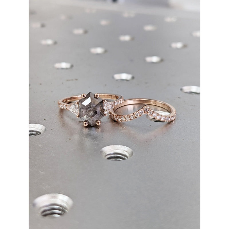 18k Gold Natural Salt Stone Chevron Matching Stacking Ring