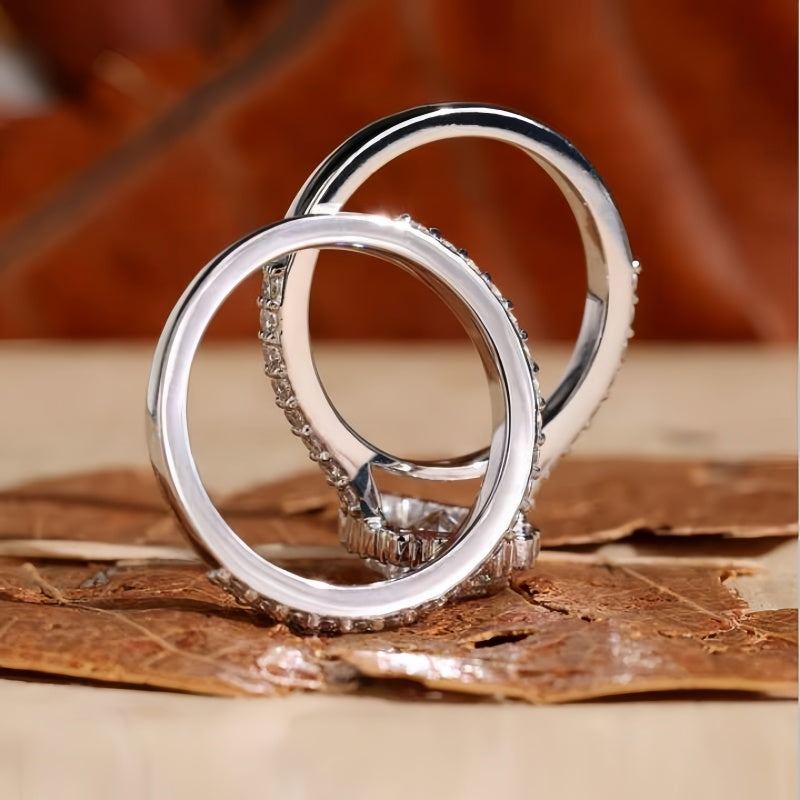 10K Gold Lab Grown Diamond CVD 1CT Pear-Cut Halo Engagement Ring Set