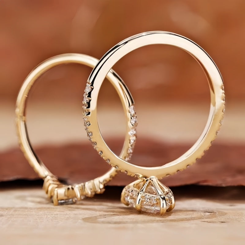 14K Gold Lab Grown Diamond CVD 2CT Pear-Cut Vintage Royal Style Engagement Ring Set