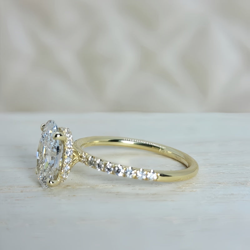 14K Gold Lab Grown Diamond CVD 2CT Oval-Cut Hidden Halo Engagement Ring For Daily Wear