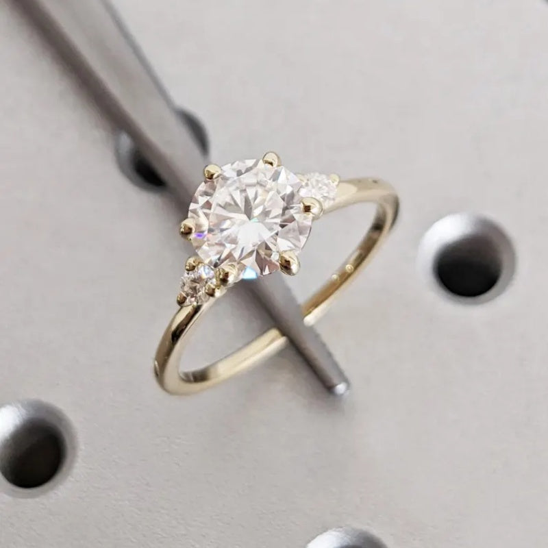 14K Gold Lab Grown Diamond CVD 2CT Round-Cut Six Prong with Side Stone Promise Ring