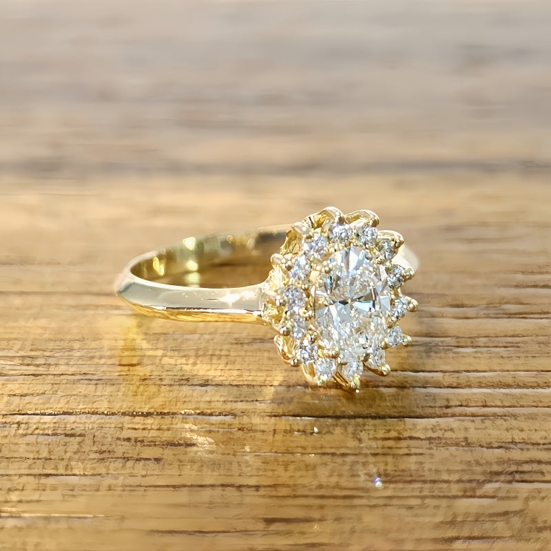 14K Gold Lab Grown Diamond CVD 2CT Oval-Cut Sunflower Anniversary Ring For Gift