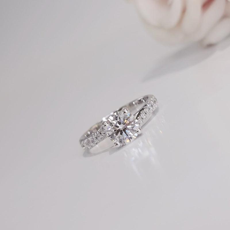 10K Gold Lab Grown Diamond CVD 1.5CT Round-Cut Unique Twist Wedding Ring