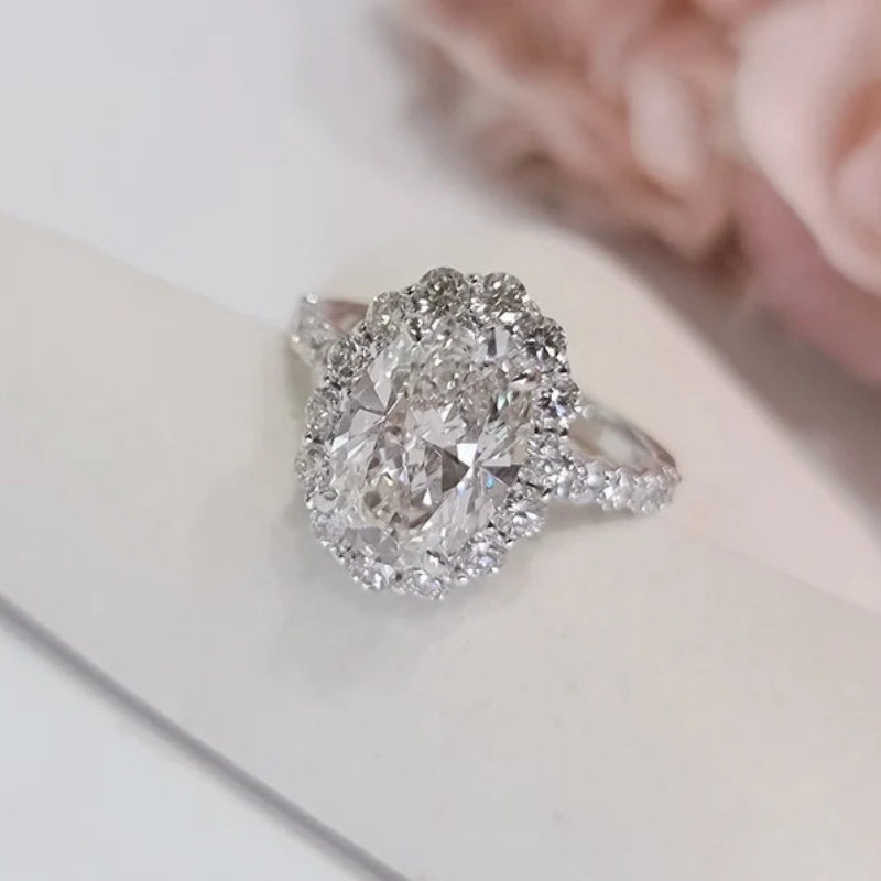 14K Gold Lab Grown Diamond CVD 2CT Oval-Cut Sunflower Unique Design Promise Ring