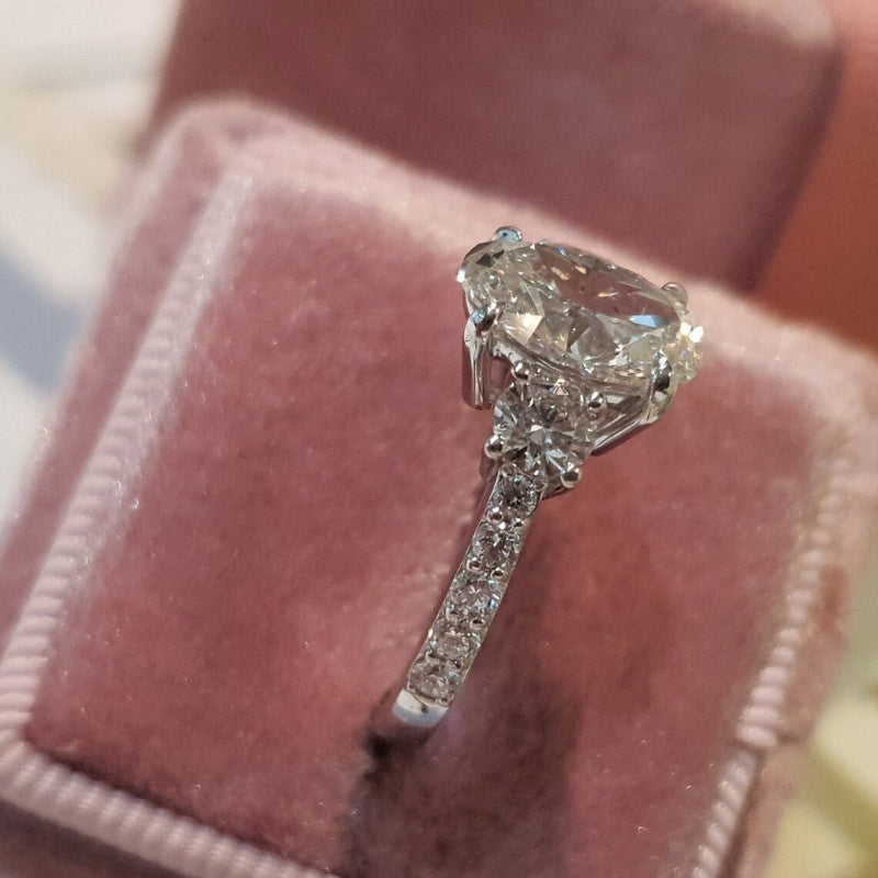 14K Gold Lab Grown Diamond CVD 4CT Oval-Cut Luxury Three Stone Anniversary Ring