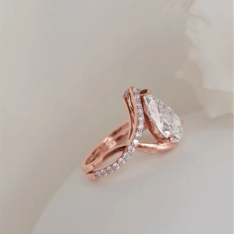 14K Gold Lab Grown Diamond CVD 3.5CT Pear-Cut Ethical Luxury Bridal Engagement Ring