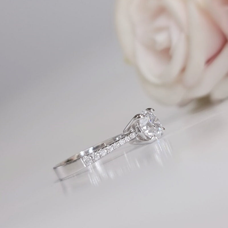 10K Gold Lab Grown Diamond CVD 1CT Round-Cut Four Prong Simple and Stylish Promise Ring