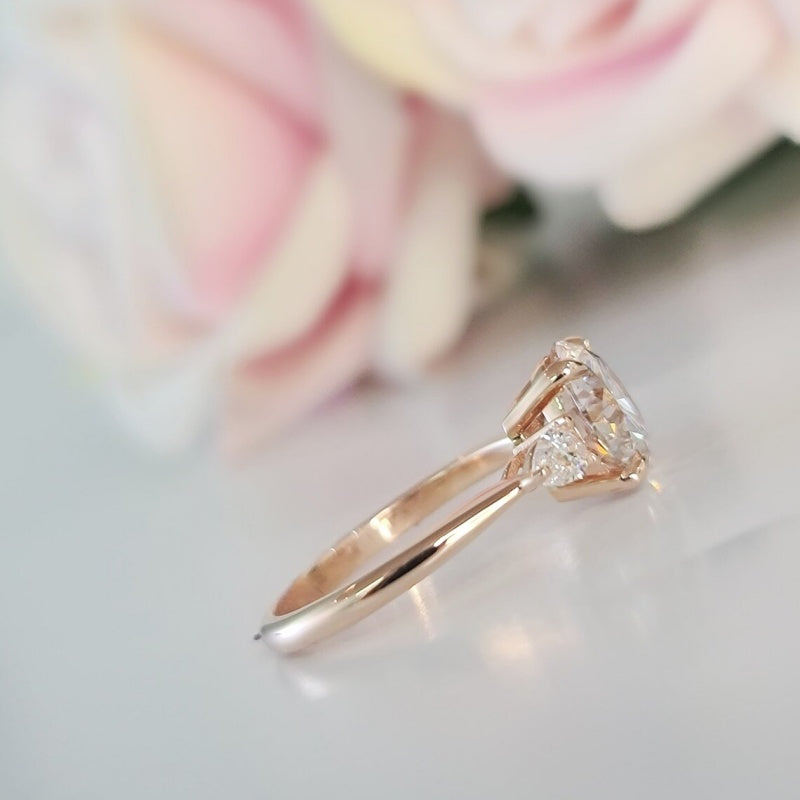 14K Gold Lab Grown Diamond CVD 3CT Round-Cut Pear Side Stones Engagement Ring