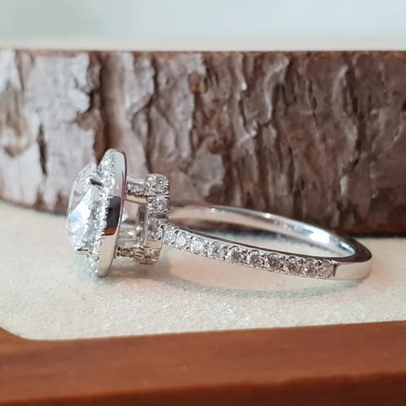 10K Gold Lab Grown Diamond CVD 1CT Round-Cut Halo Anniversary Ring