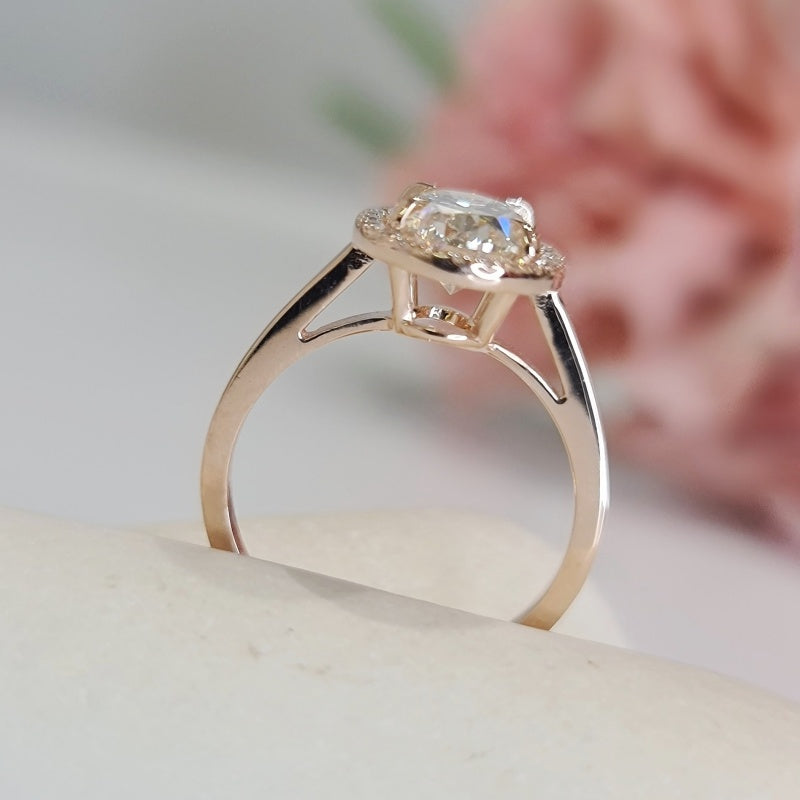 14K Gold Lab Grown Diamond CVD 2.5CT Oval-Cut Halo Engagement Ring