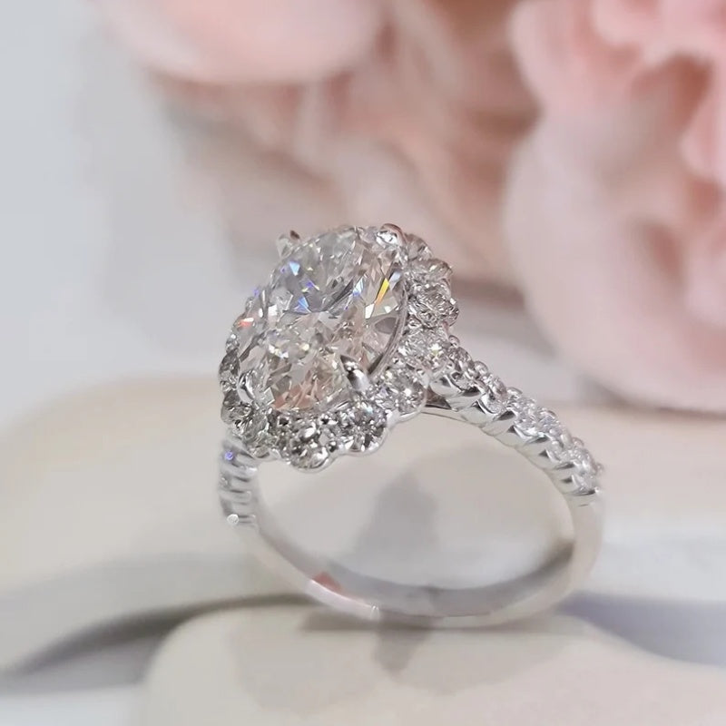 14K Gold Lab Grown Diamond CVD 2CT Oval-Cut Sunflower Unique Design Promise Ring