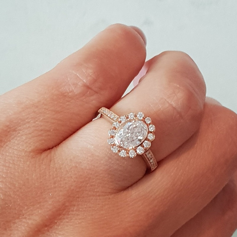 14K Gold Lab Grown Diamond CVD 3CT Oval-Cut Vintage Sunburst Halo Wedding Ring