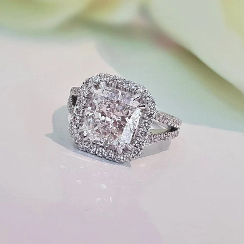 10K Gold Lab Grown Diamond CVD 3CT Radiant-Cut V-shaped Halo Engagement Ring