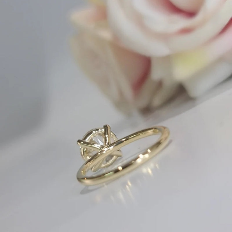 10K Gold Lab Grown Diamond CVD 2.5CT Round-Cut Solitaire Classic 4 Prongs Promise Ring