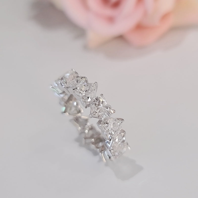 10K Gold Lab Grown Diamond CVD 5.9CT Heart-Cut Eternity Wedding Band For Daily Wear