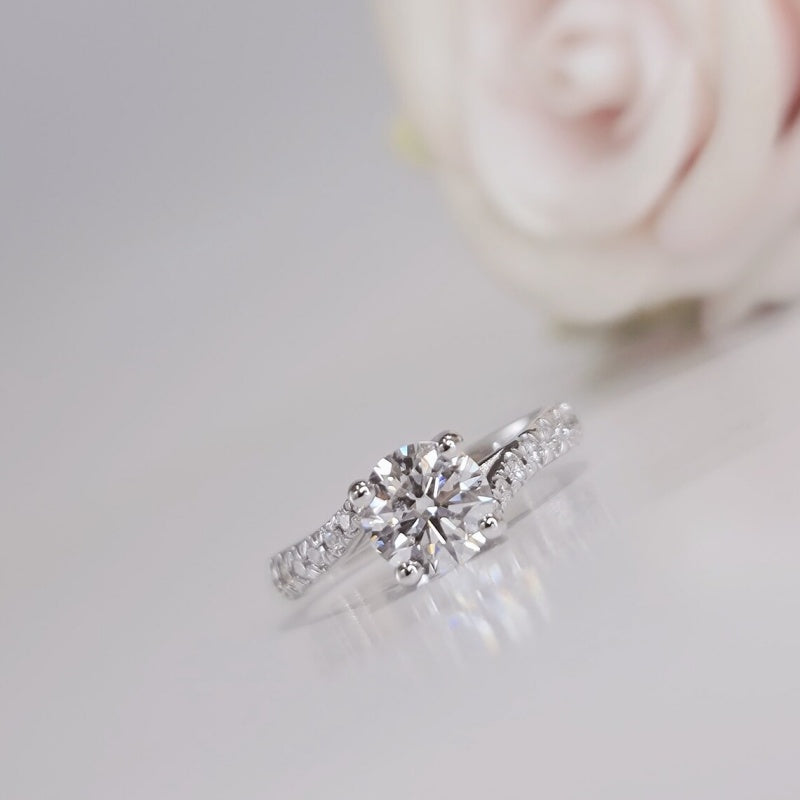 10K Gold Lab Grown Diamond CVD 1.5CT Round-Cut Unique Twist Wedding Ring