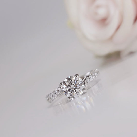 10K Gold Lab Grown Diamond CVD 1.5CT Round-Cut Unique Twist Wedding Ring