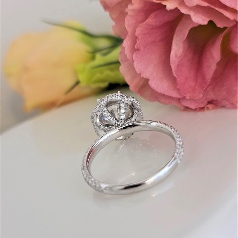 10K Gold Lab Grown Diamond CVD 3CT Round-Cut Flower Halo Engagement Ring