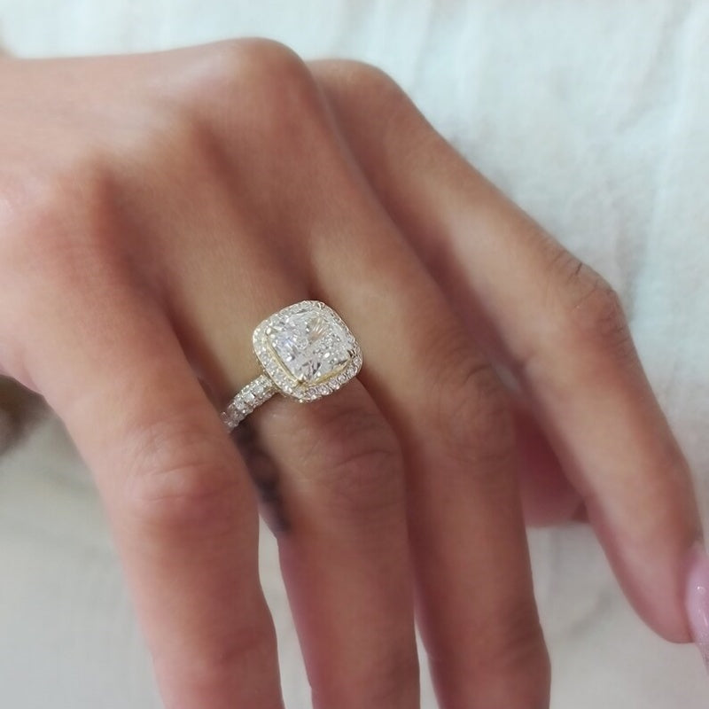 10K Gold Lab Grown Diamond CVD 3CT Cushion-Cut Halo Niche Luxury Style Promise Ring