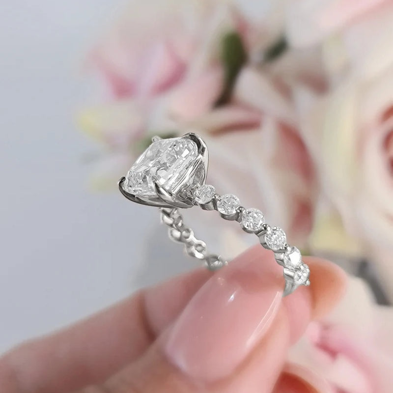 14K Gold Lab Grown Diamond CVD 3CT Cushion-Cut Simple and Stylish Anniversary Ring