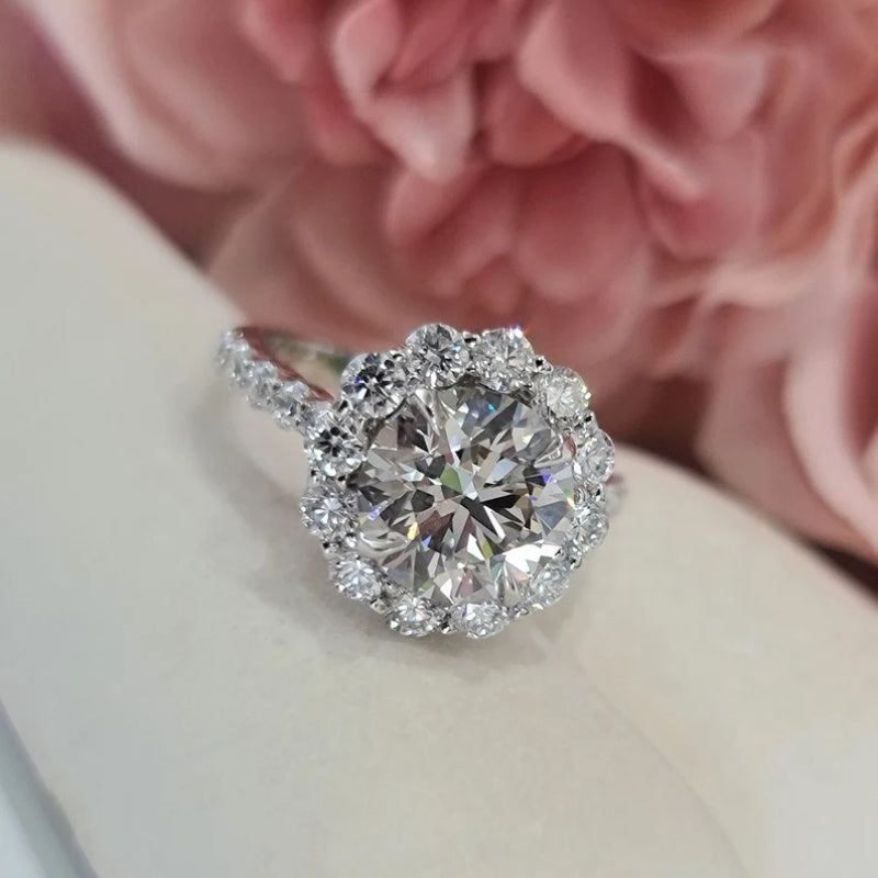 10K Gold Lab Grown Diamond CVD 2CT Round-Cut Vintage Royal Style Promise Ring