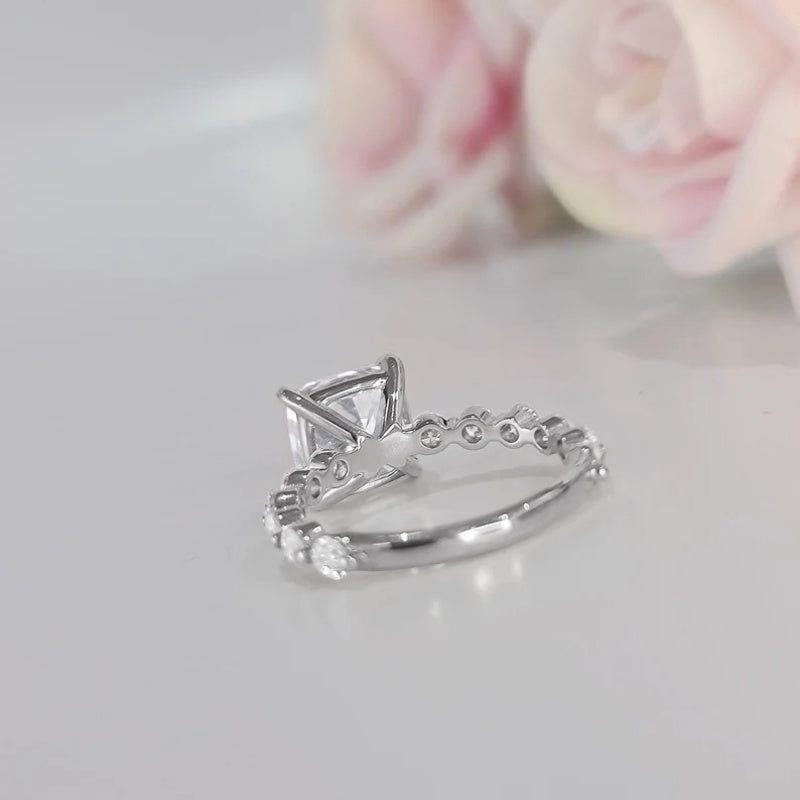 14K Gold Lab Grown Diamond CVD 3CT Cushion-Cut Simple and Stylish Anniversary Ring