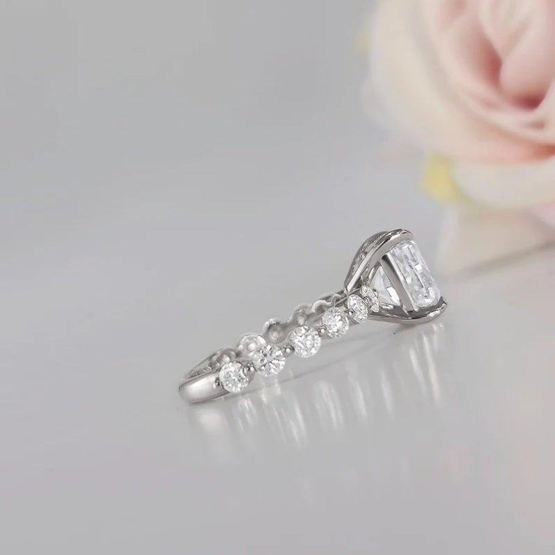 14K Gold Lab Grown Diamond CVD 3CT Cushion-Cut Simple and Stylish Anniversary Ring