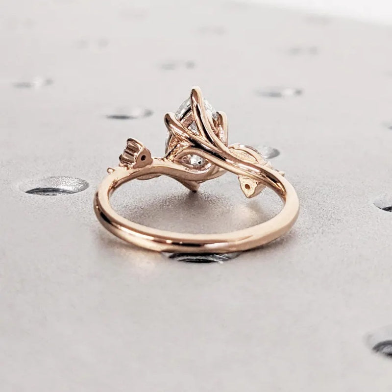 14K Gold Lab Grown Diamond CVD 2CT Pear-Cut Six Prong Vintage Inspired Bridal Engagement Ring