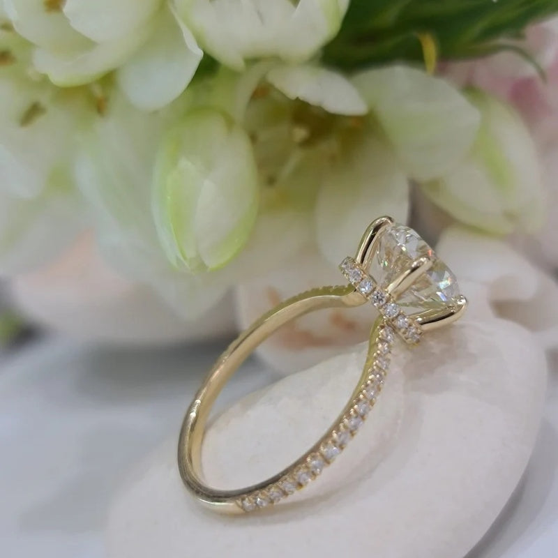 14K Gold Lab Grown Diamond CVD 2CT Round-Cut With Basket Set Engagement Ring