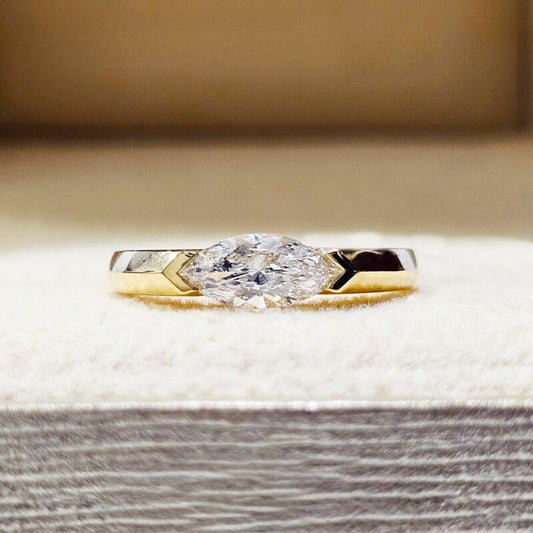 18K Gold Lab Grown Diamond CVD 1CT Marquise-Shaped Minimalist Ring