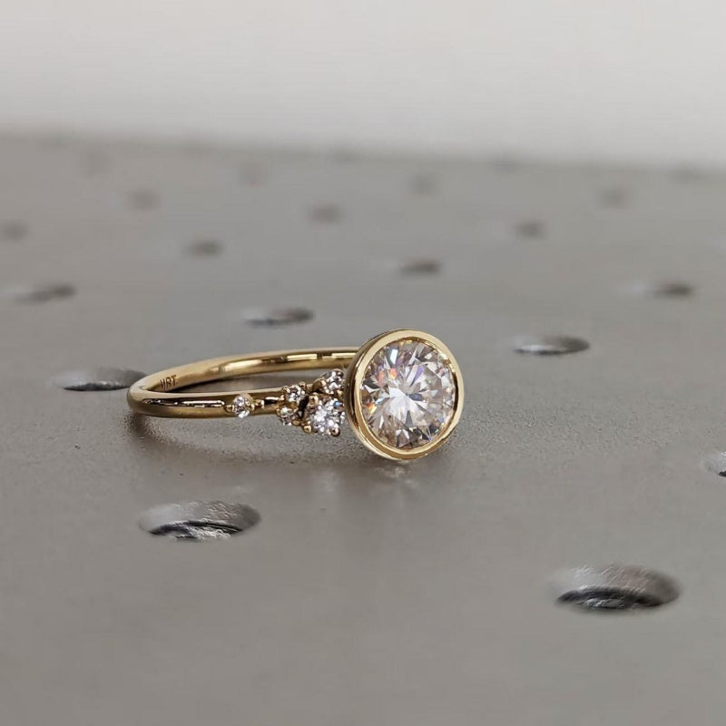 14K Gold Lab Grown Diamond CVD 2.5CT Round-Cut Bezel Vintage Snowdrift Wedding Ring
