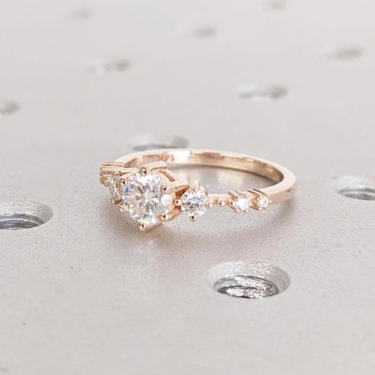 18k Gold Lab Grown Diamond CVD 2CT Round-Cut Delicate Vintage Ring