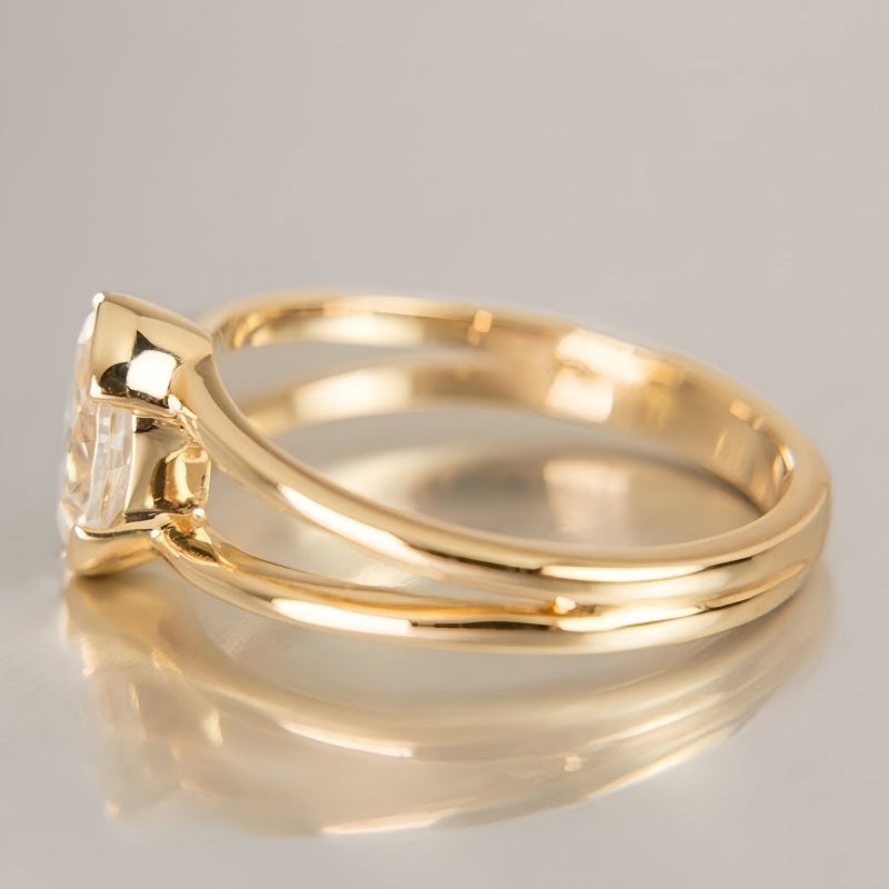 10K Gold Lab Grown Diamond CVD 2CT Oval-Cut Split Shank Band Solitaire Engagement Ring