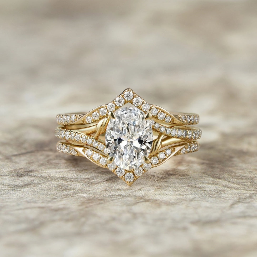 18k Gold Lab Grown Diamond CVD 2CT Oval-Cut Anniversary Rings