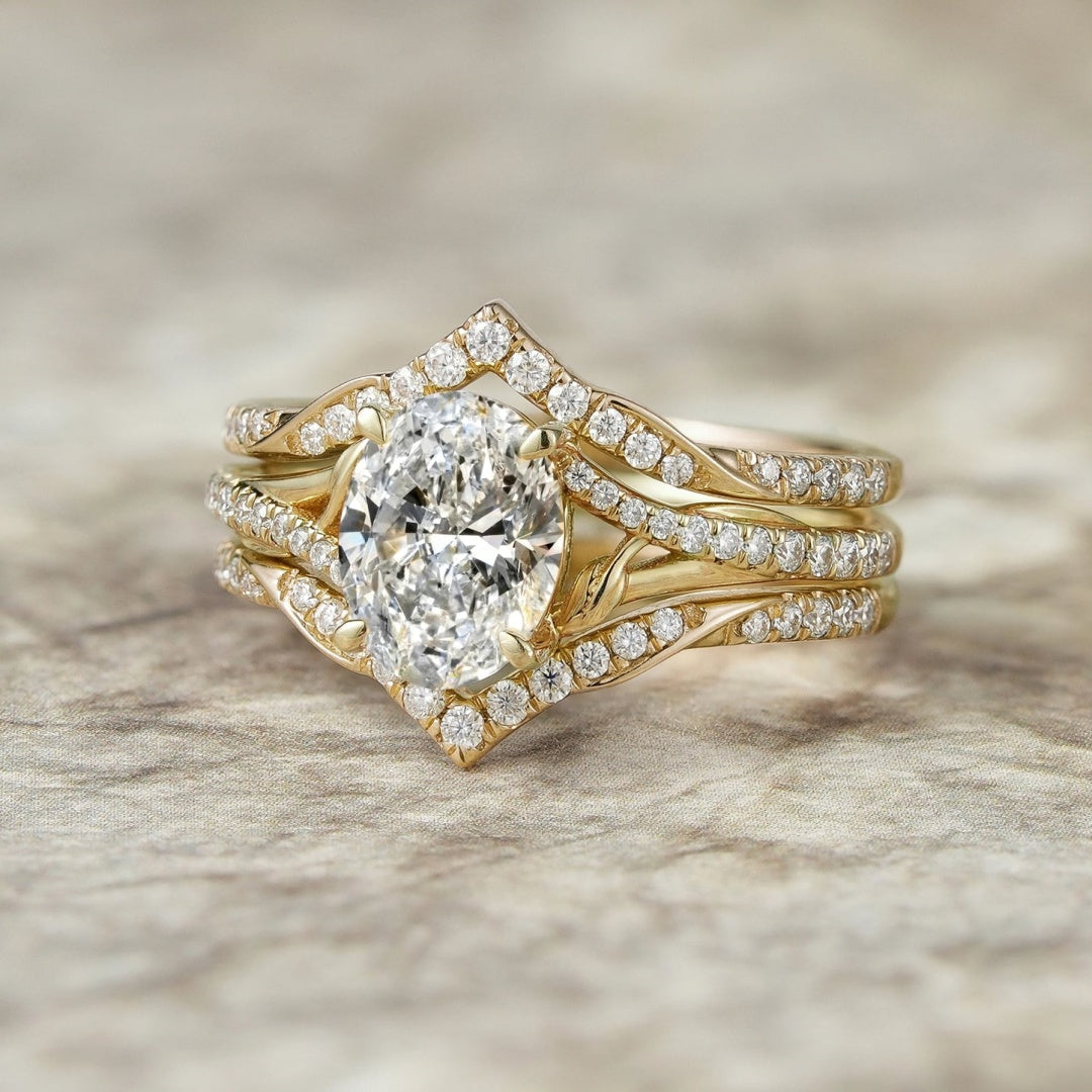 18k Gold Lab Grown Diamond CVD 2CT Oval-Cut Anniversary Rings